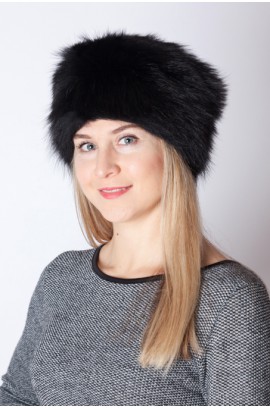 Black raccoon fur hat